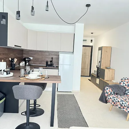 Deco Fusion Apartment